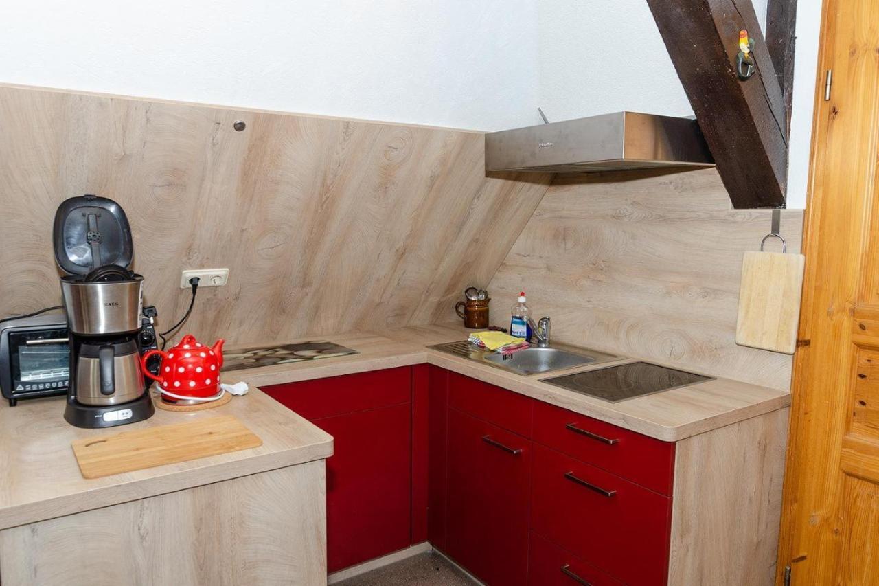 3-R-Ferienwohnung-Fuer-3-Personen-In-Schaprode-Auf-Ruegen-Zi4 Екстер'єр фото